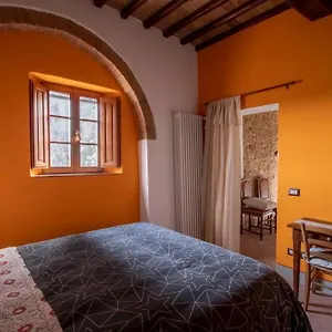 Casetta Rustica Nel Chianti , San Donnino (Certaldo) Italia